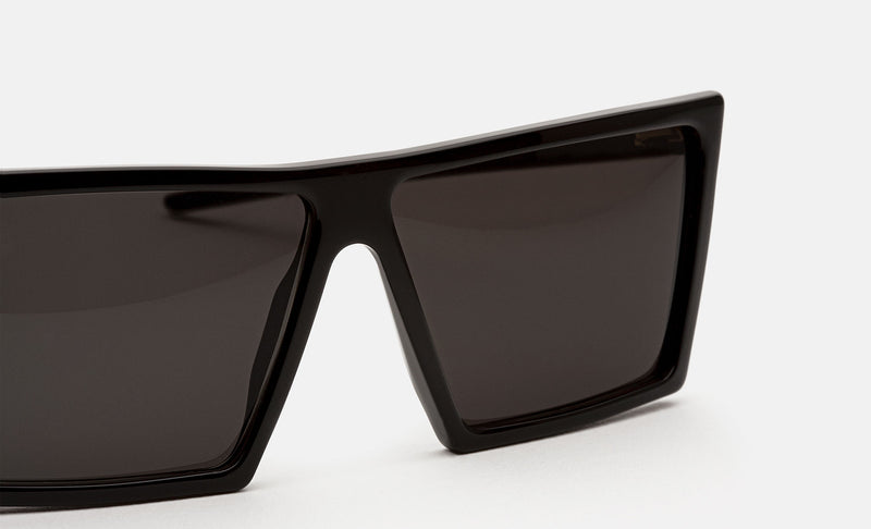 W Black - Retrosuperfuture USA -