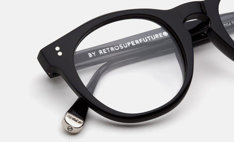 Numero 28 Nero - Retrosuperfuture USA -
