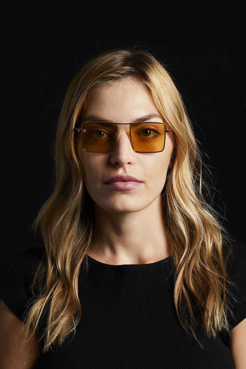 8M12/GDS (ORO) - Retrosuperfuture USA -