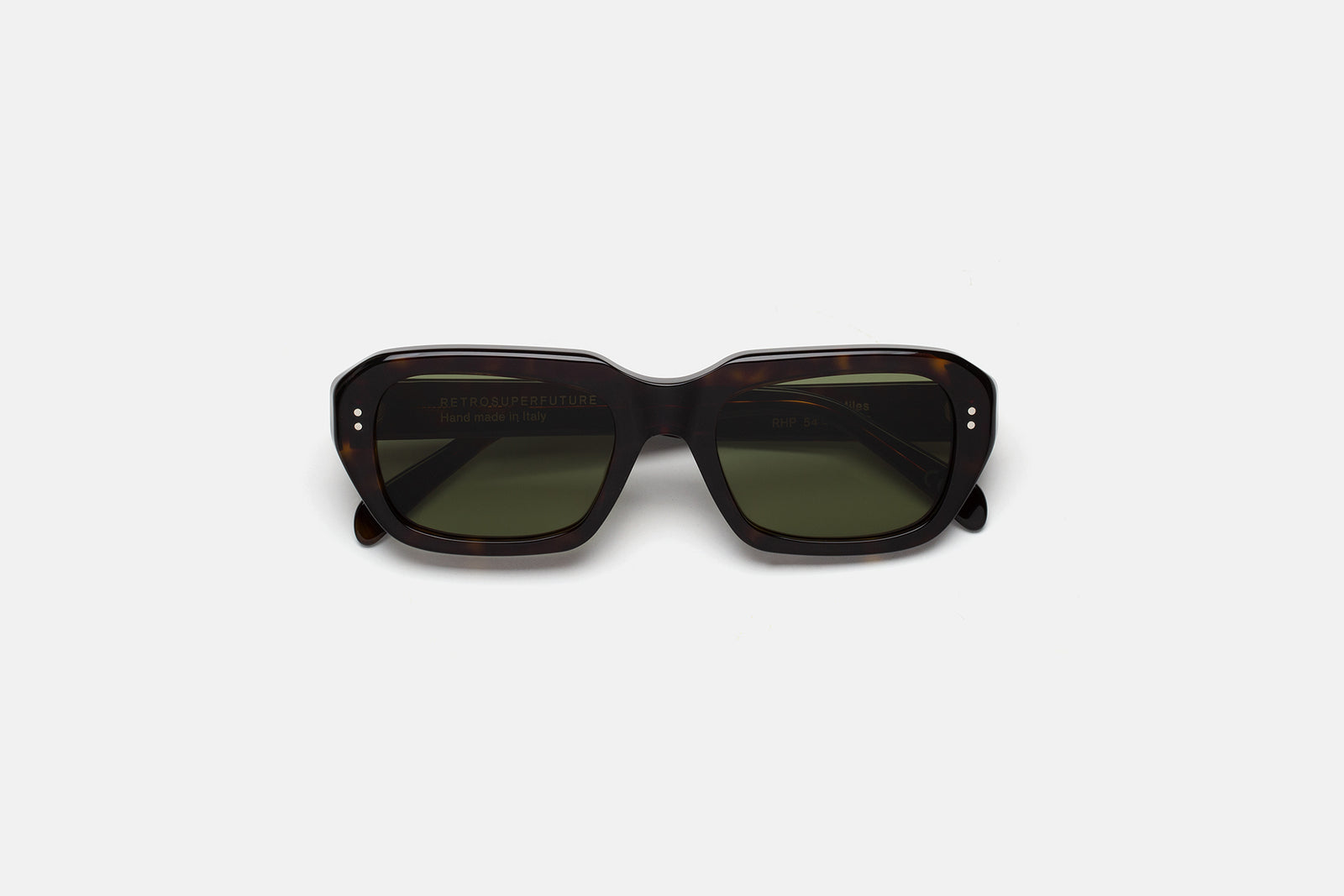 Miles 3627 - Retrosuperfuture USA -