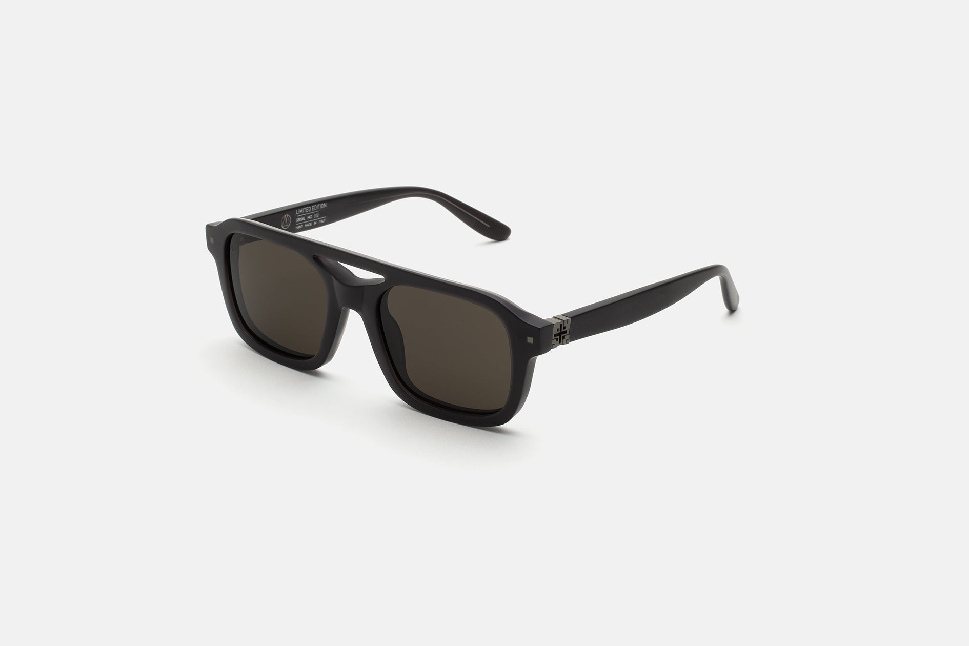 Vinicio Shadow Matte - Retrosuperfuture USA -