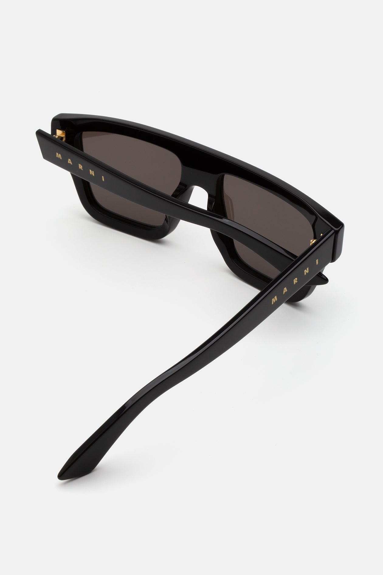 Nistakari Black - Retrosuperfuture USA -