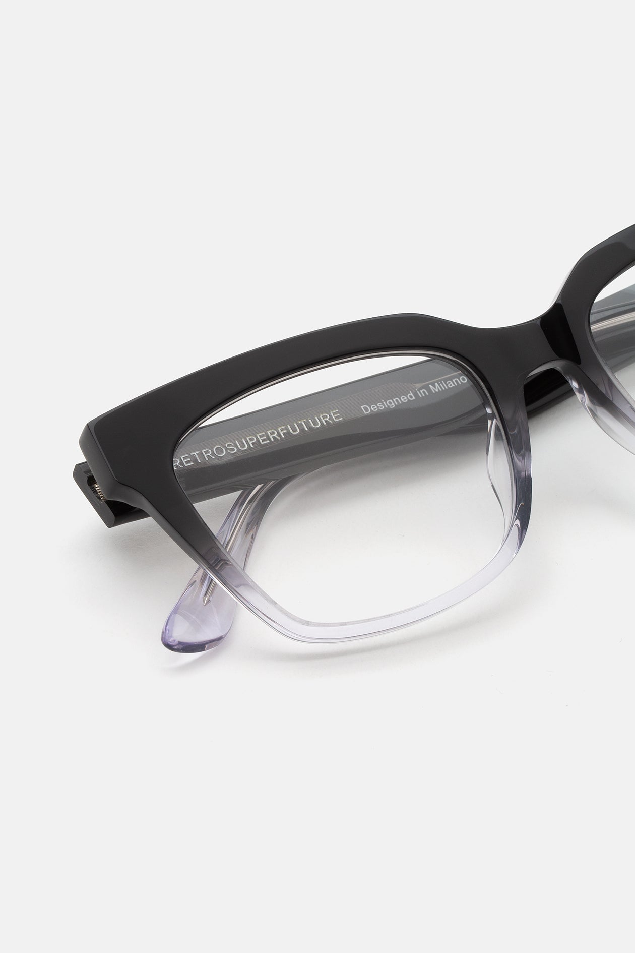 Numero 143 Nero Sfumato - Retrosuperfuture USA -