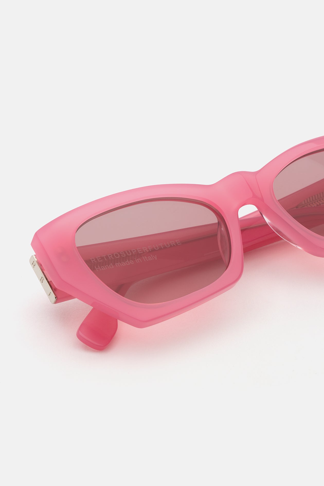 Amata Estate Fragola - Retrosuperfuture USA -