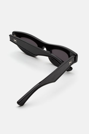 Twisted Black — 3
