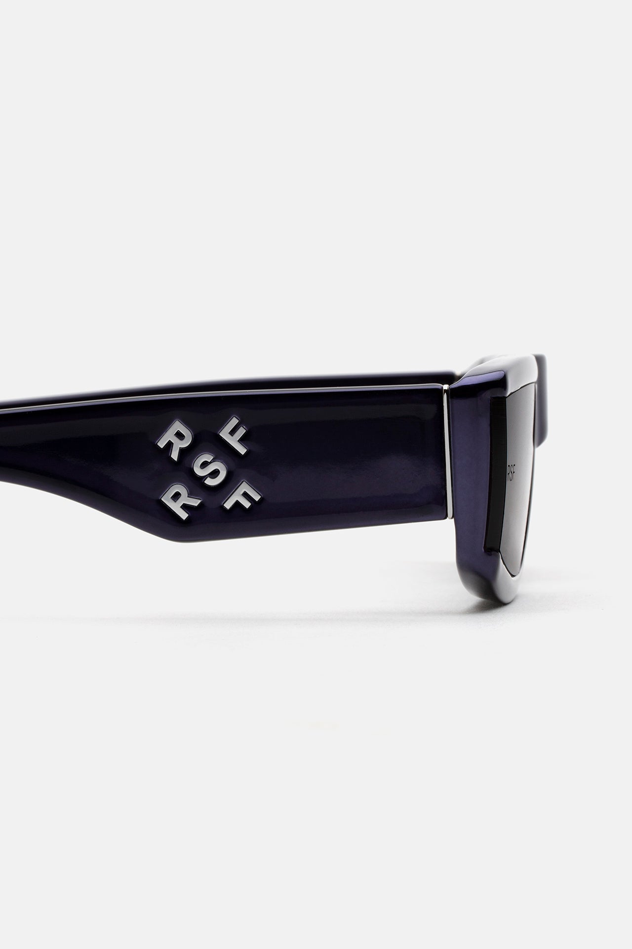 Issimo Chrome Blackish