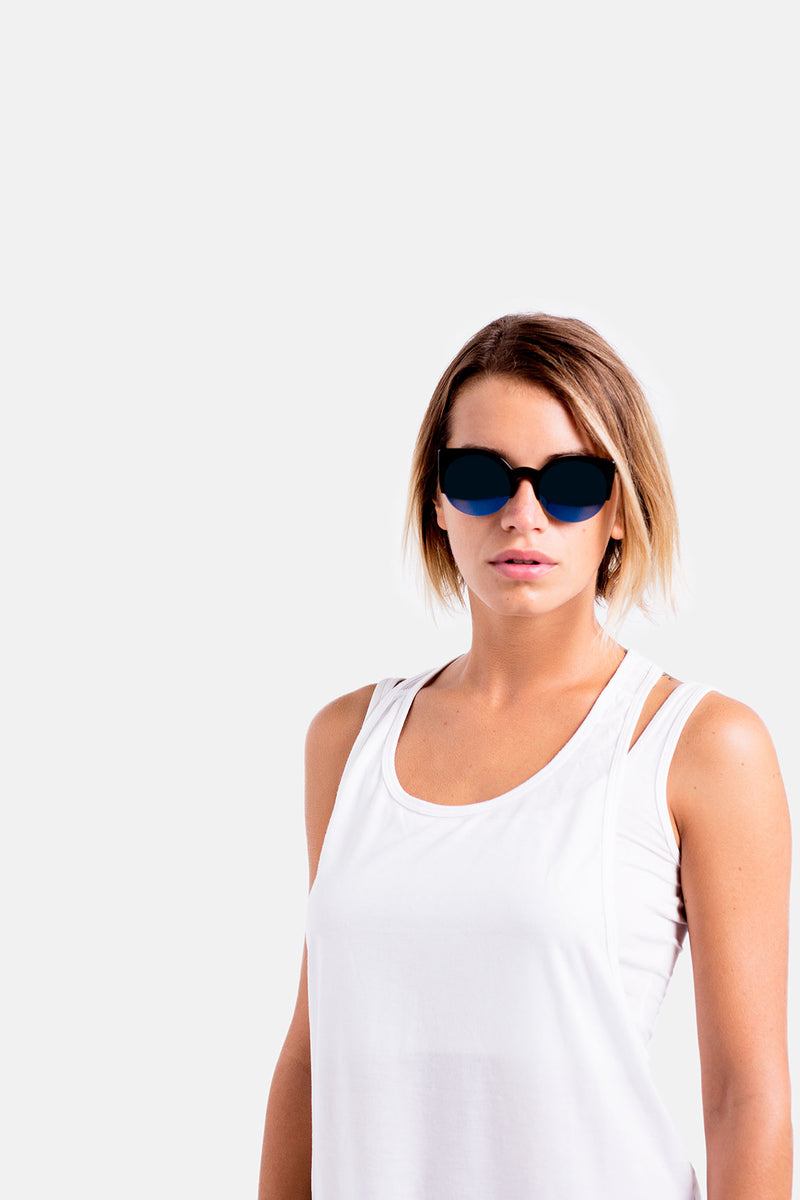 Lucia Black Blue
