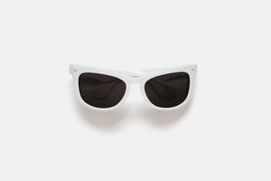 Isamu Solid White — 1