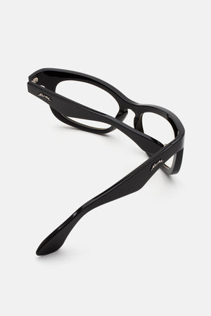 Isamu Black — 3