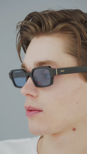 Carino Azure — video 1