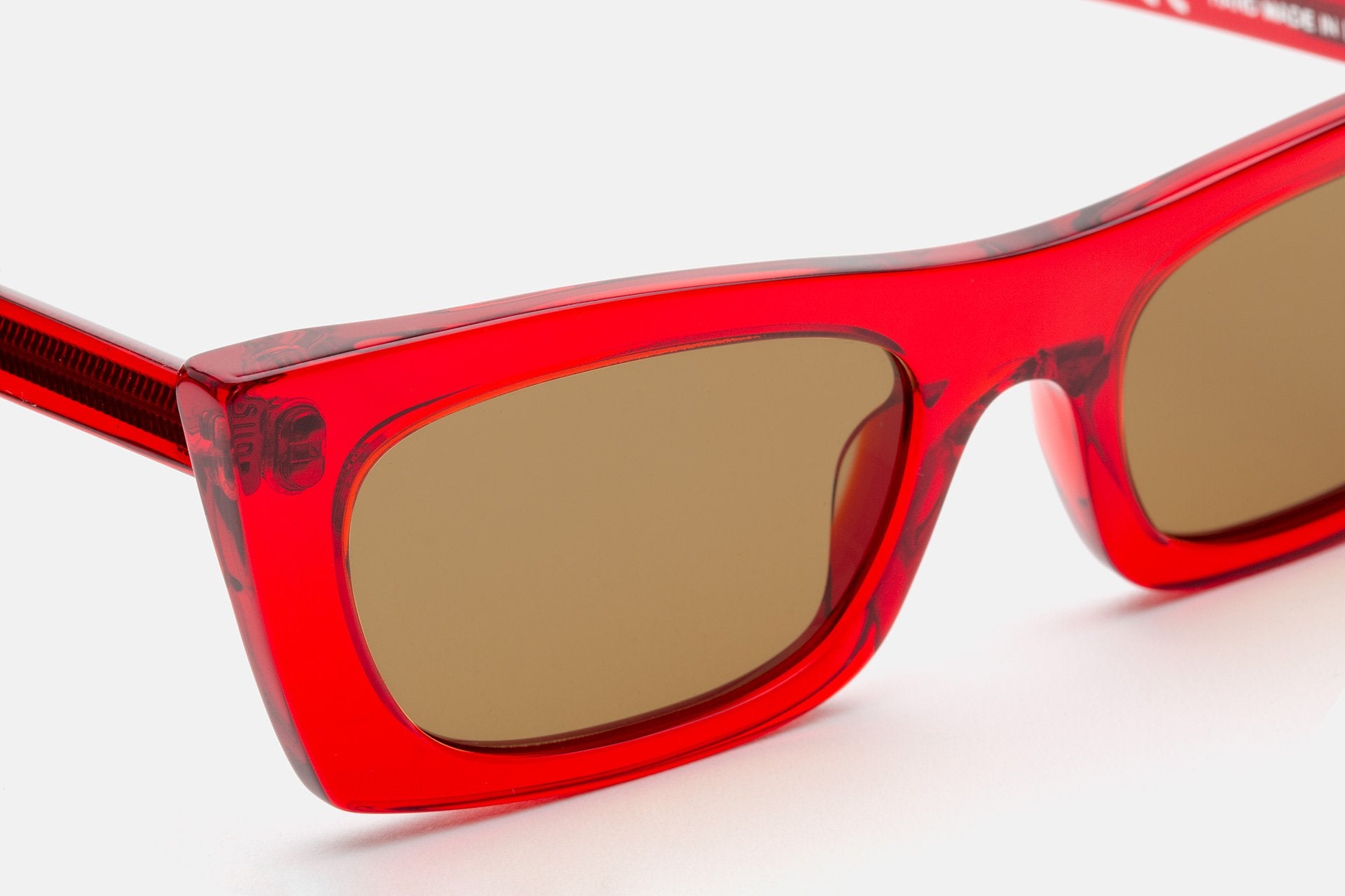 Fred Crystal Red - Retrosuperfuture USA -