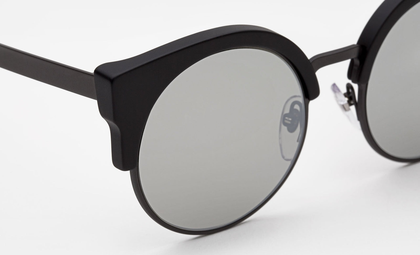 Ilaria Black Matte Zero - Retrosuperfuture USA -