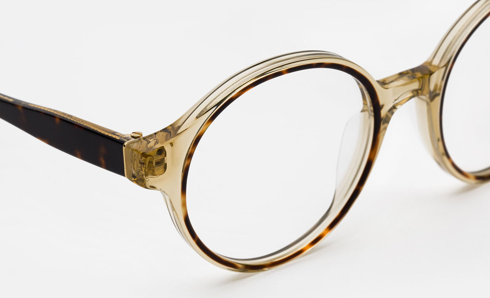 Numero 27 Tortoise Rim - Retrosuperfuture USA -