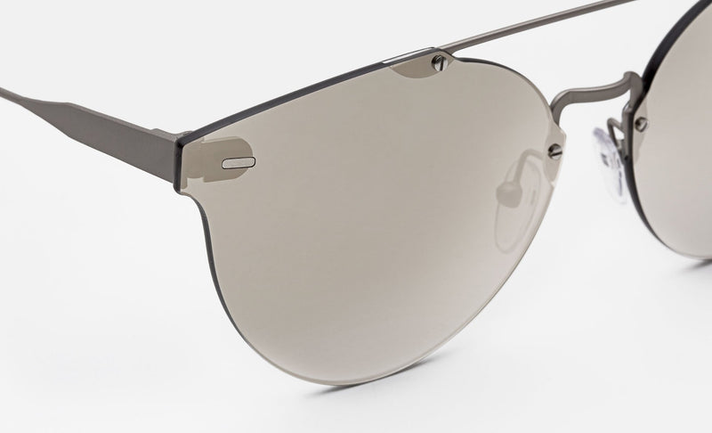 Tuttolente Giaguaro Ivory - Retrosuperfuture USA -