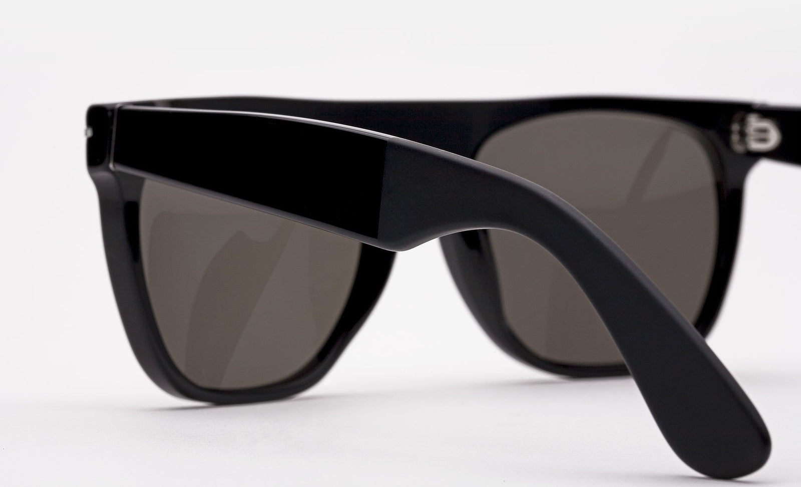 Flat Top Triflect - Retrosuperfuture USA -