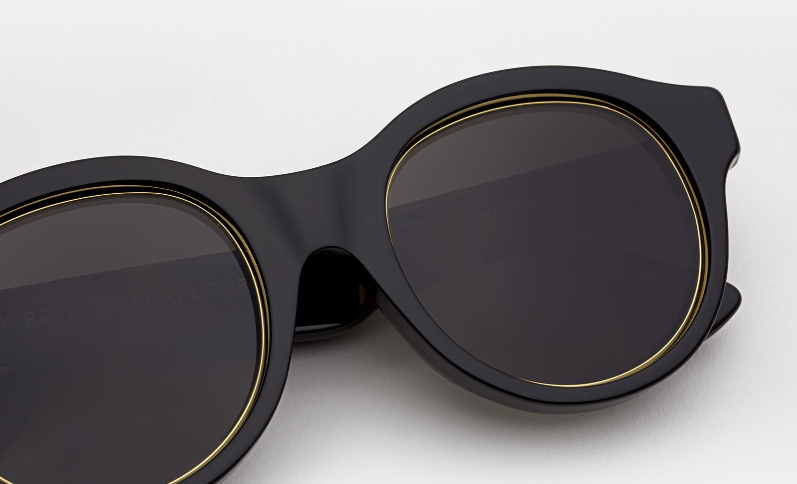 Mona Impero - Retrosuperfuture USA -