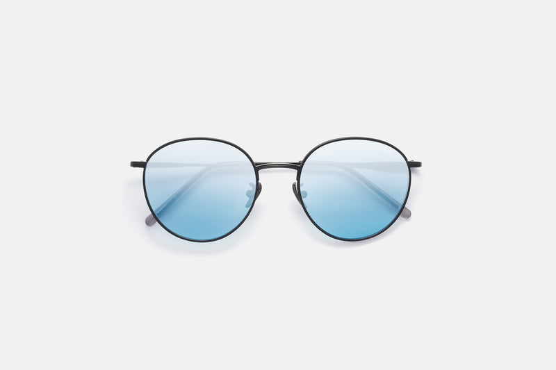 Europa Sky Ombre - Retrosuperfuture USA -