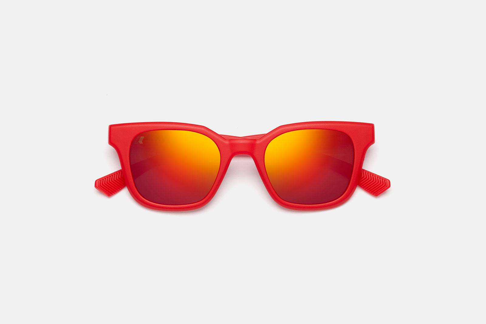 Adventurier Rouge Corsa - Retrosuperfuture USA -