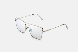Riva White - Retrosuperfuture USA - — 2