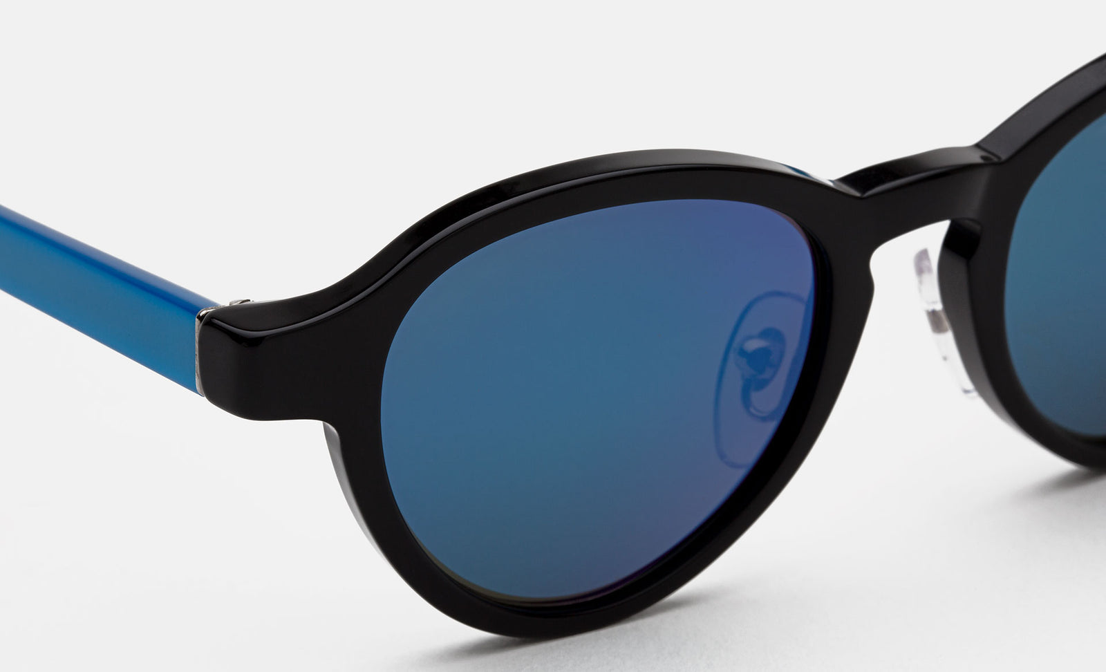 Versilia Academic - Retrosuperfuture USA -