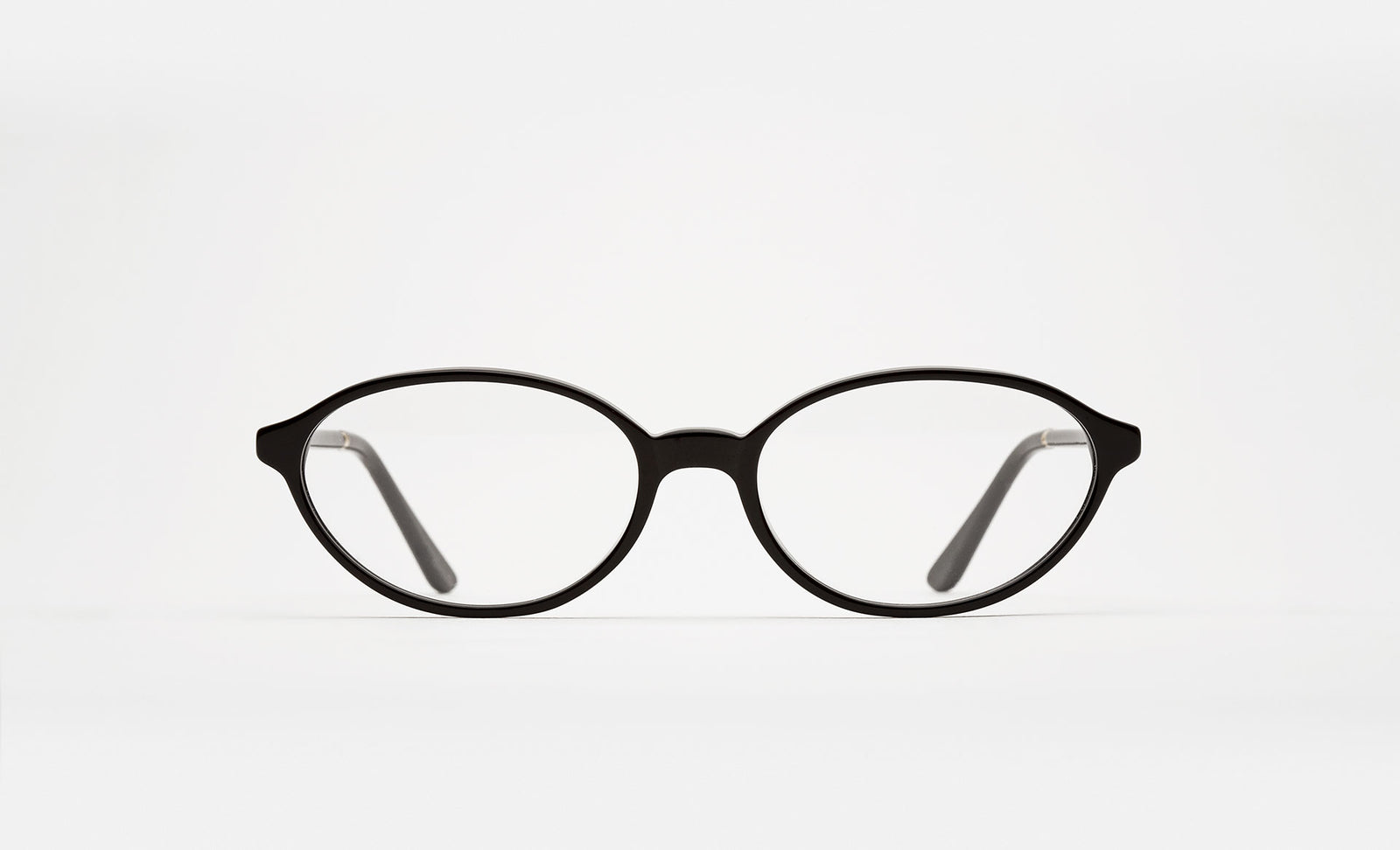 Numero 04 Nero - Retrosuperfuture USA -