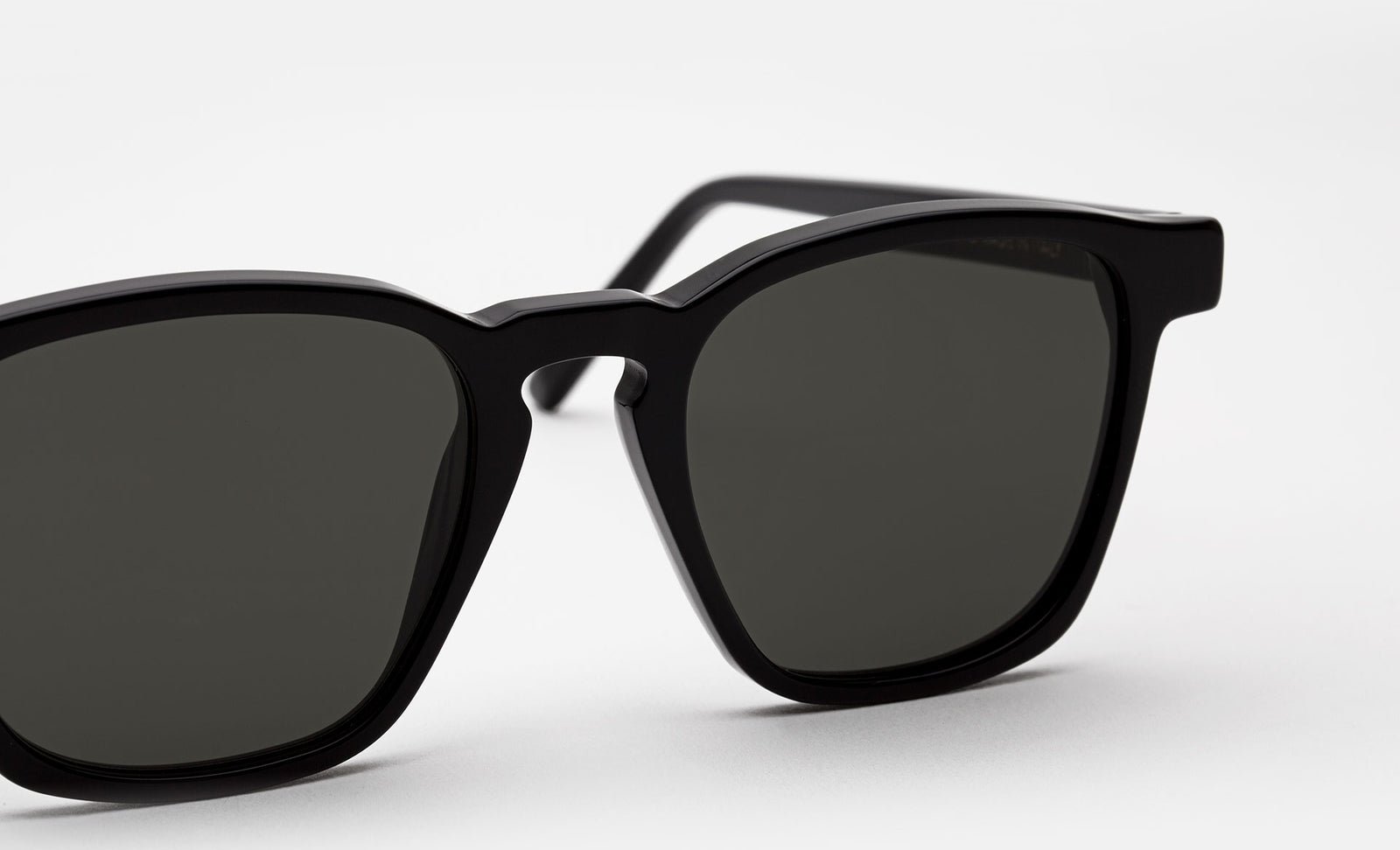 Unico Black - Retrosuperfuture USA -