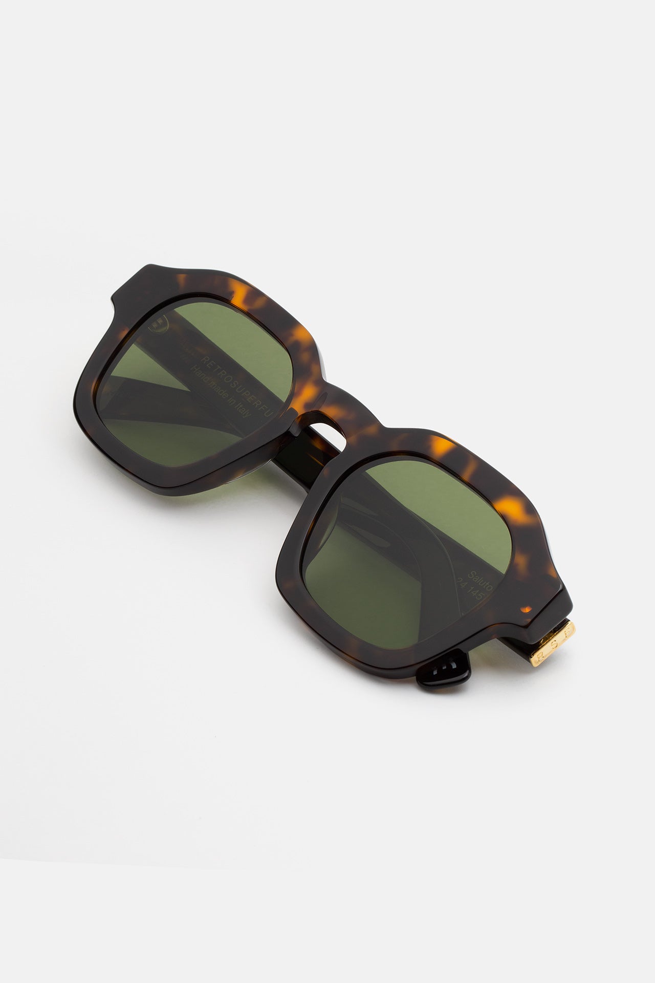 Saluto 3627 - Retrosuperfuture USA -