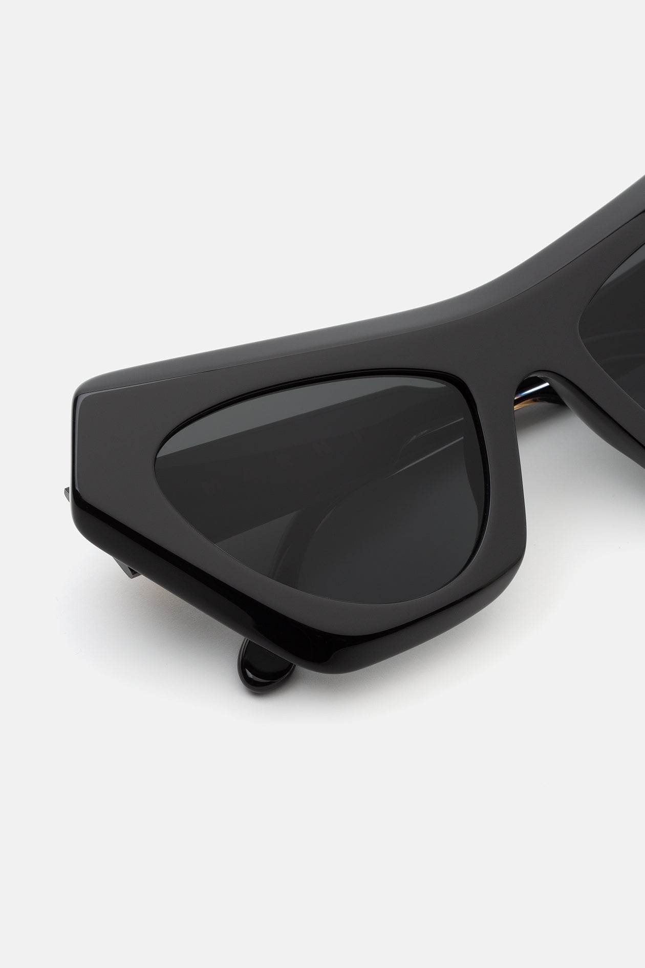 Devil's Pool Black - Retrosuperfuture USA -