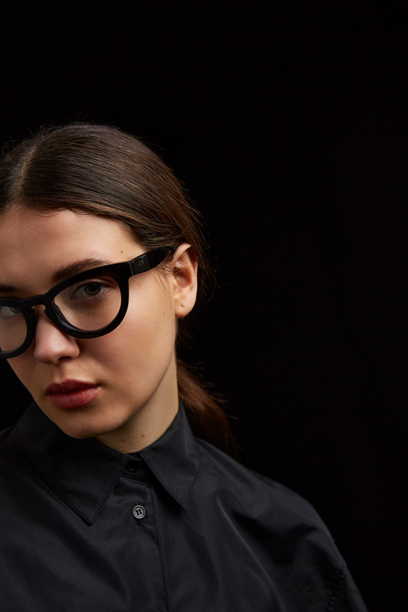 Iris Black - Retrosuperfuture USA -