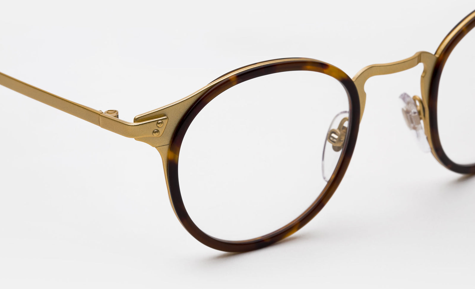 Numero 20 Oro - Retrosuperfuture USA -